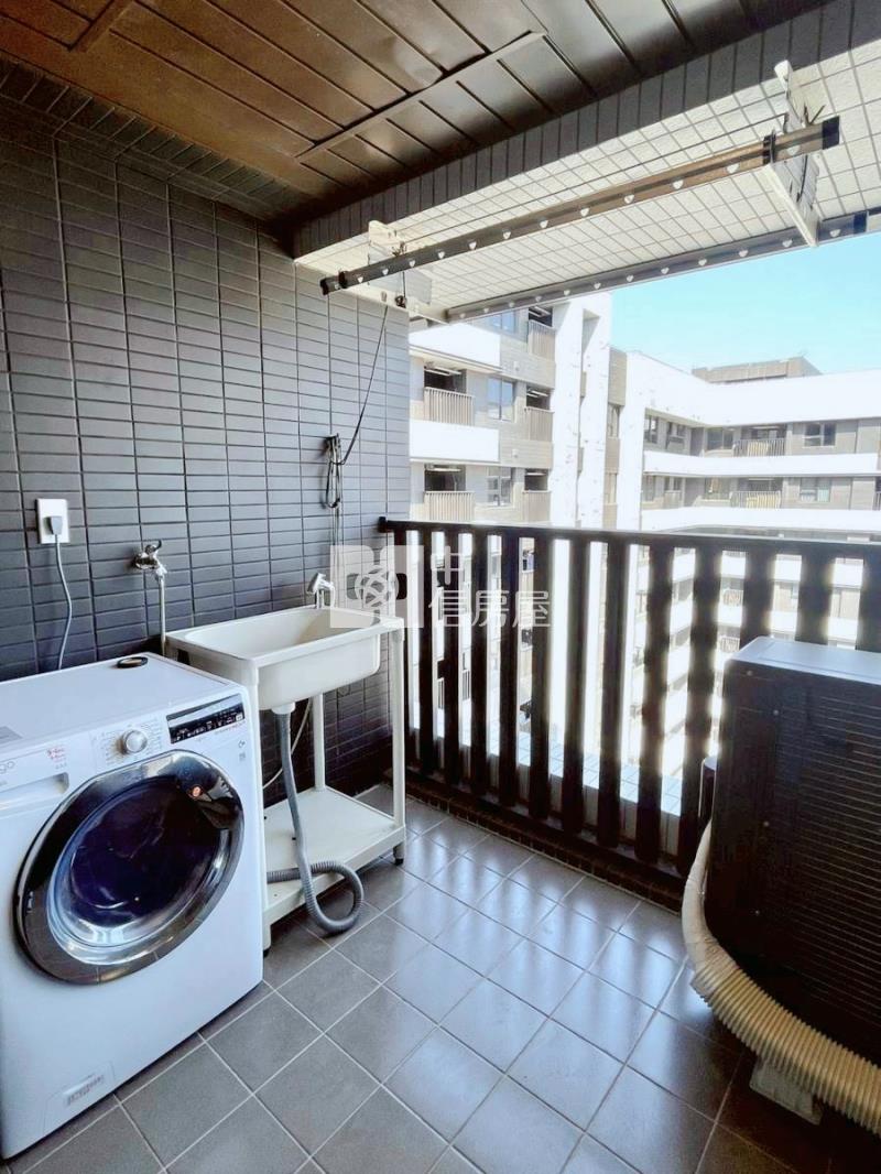 A18高鐵精緻兩房+平車房屋室內格局與周邊環境