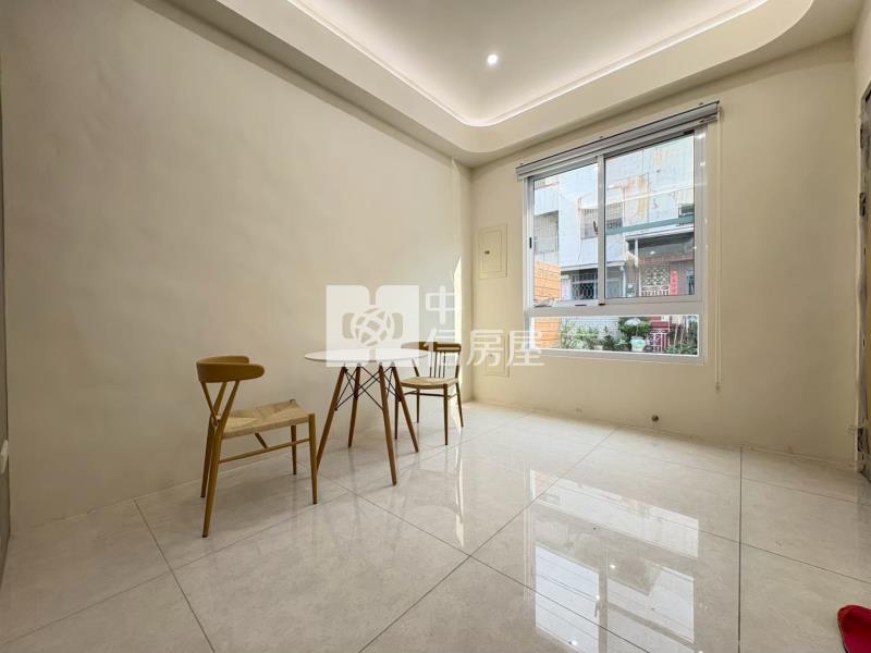 頭橋雙車位美透天房屋室內格局與周邊環境