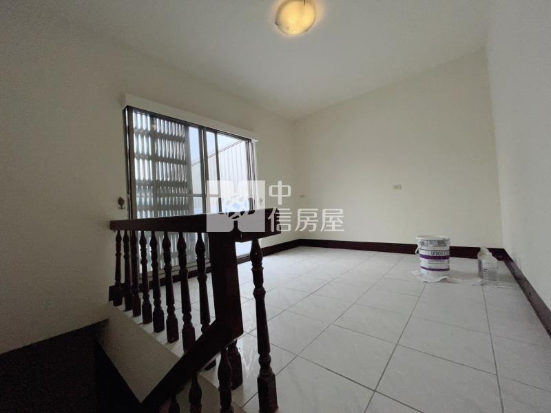 平鎮水岸景觀透天房屋室內格局與周邊環境