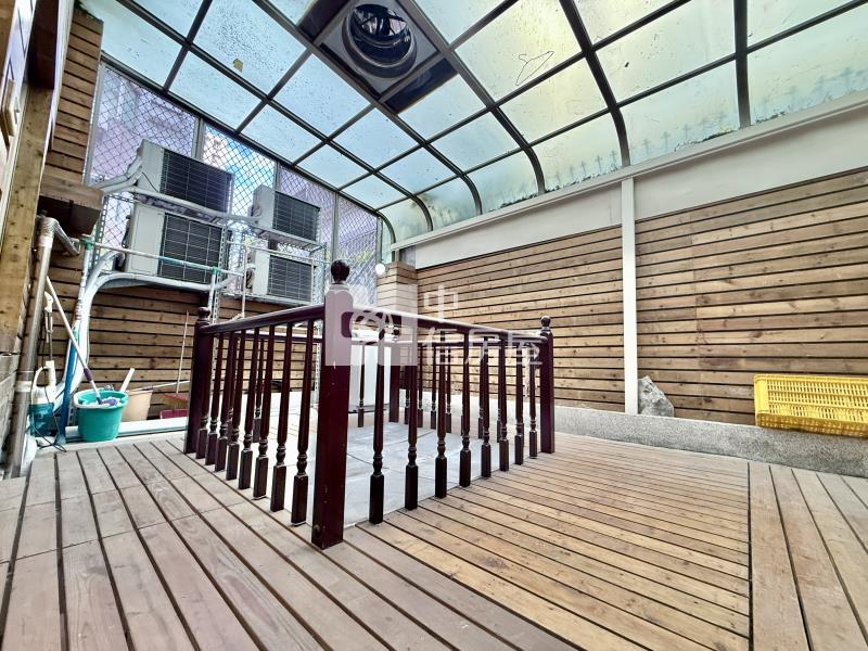 五期生活圈使用約50坪大空間精裝五房｜B1+1樓 獨立出入口房屋室內格局與周邊環境