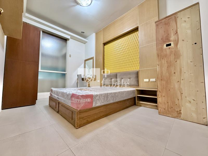 五期生活圈使用約50坪大空間精裝五房｜B1+1樓 獨立出入口房屋室內格局與周邊環境