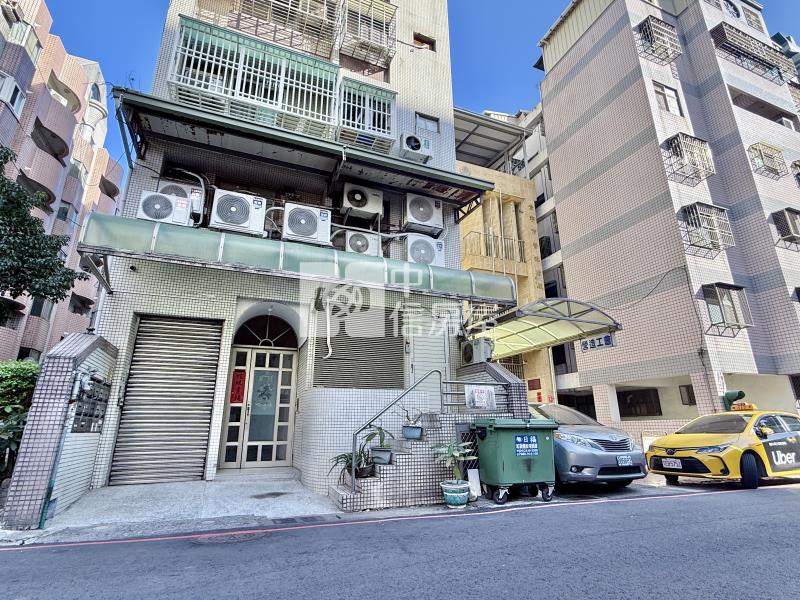 五期生活圈使用約50坪大空間精裝五房｜B1+1樓 獨立出入口房屋室內格局與周邊環境