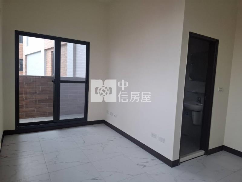 增值管寮段全新大套房雙車墅房屋室內格局與周邊環境