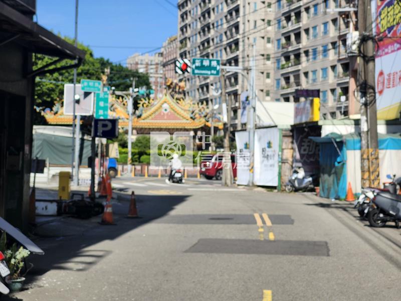 中壢觀光夜市一樓公寓店面房屋室內格局與周邊環境