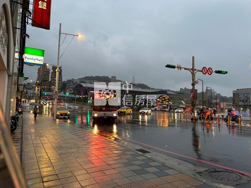 ◆孝三路投資透天房屋室內格局與周邊環境