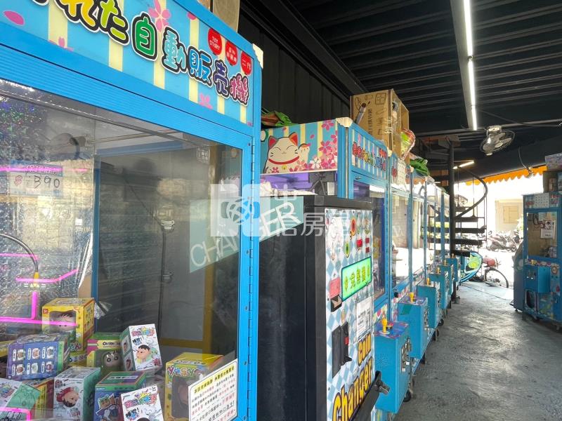 超醒目！！三民路口｜角間大面寬｜低總價店面房屋室內格局與周邊環境