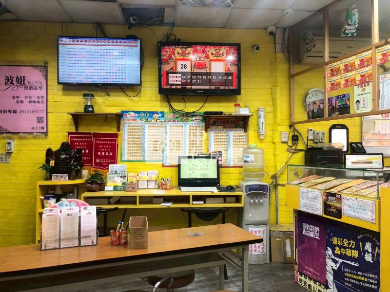 ●廟口仁四路店面房屋室內格局與周邊環境