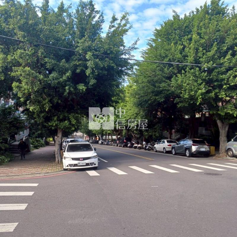 育達學區套房A房屋室內格局與周邊環境