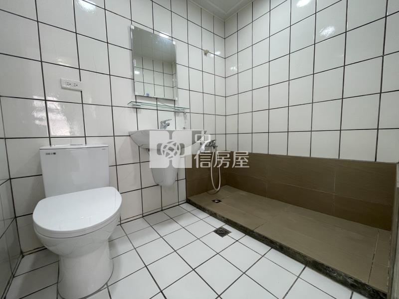 比佛利加州區大3房房屋室內格局與周邊環境