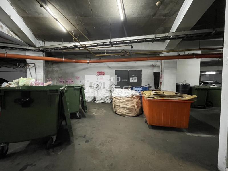 比佛利加州區大3房房屋室內格局與周邊環境