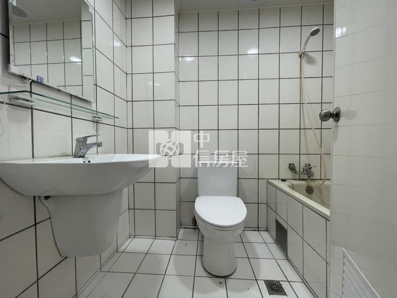 比佛利加州區大3房房屋室內格局與周邊環境