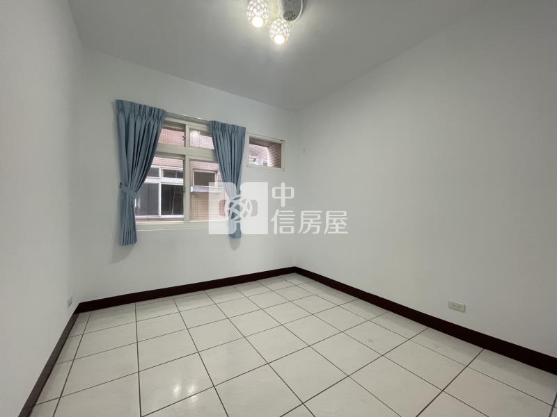 比佛利加州區大3房房屋室內格局與周邊環境