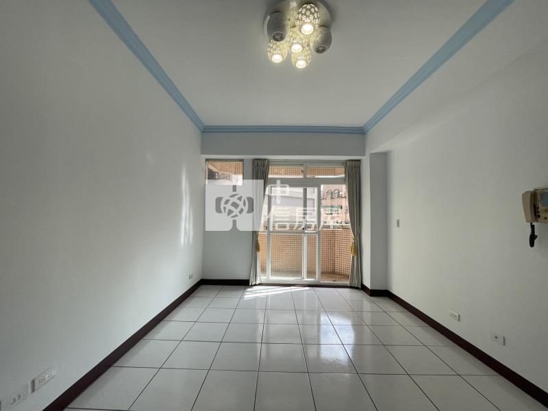 比佛利加州區大3房房屋室內格局與周邊環境