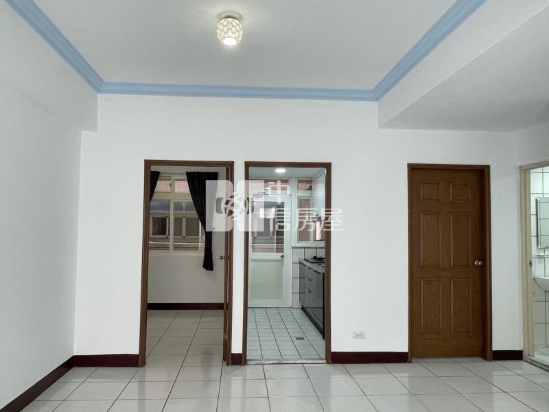 比佛利加州區大3房房屋室內格局與周邊環境