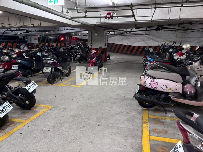 明道商圈凱撒生活園邸2房附車位房屋室內格局與周邊環境