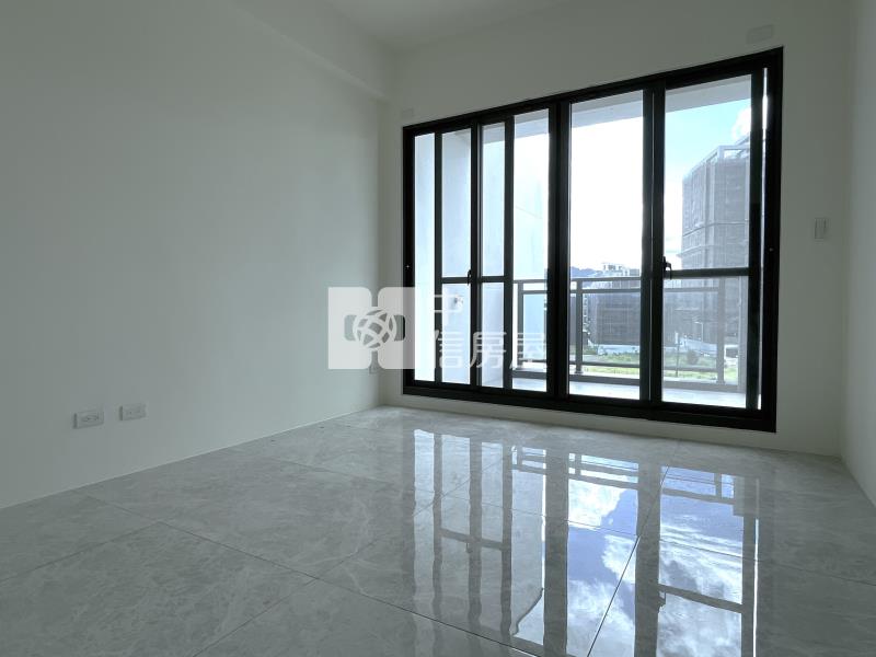 弘富重劃區｜全新電梯別墅｜五大房A7房屋室內格局與周邊環境