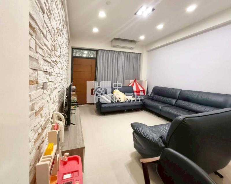 近青埔~社區型優質雙車別墅房屋室內格局與周邊環境