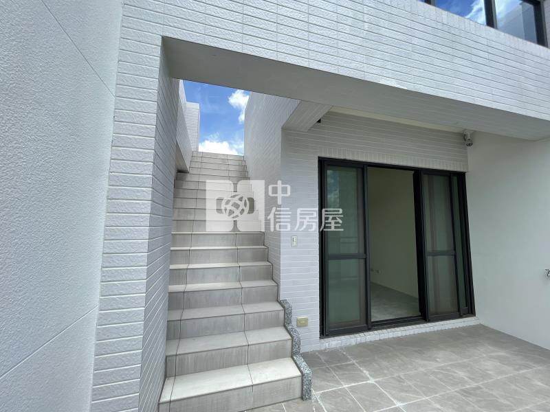 弘富重劃區｜全新電梯別墅｜五大房A6房屋室內格局與周邊環境