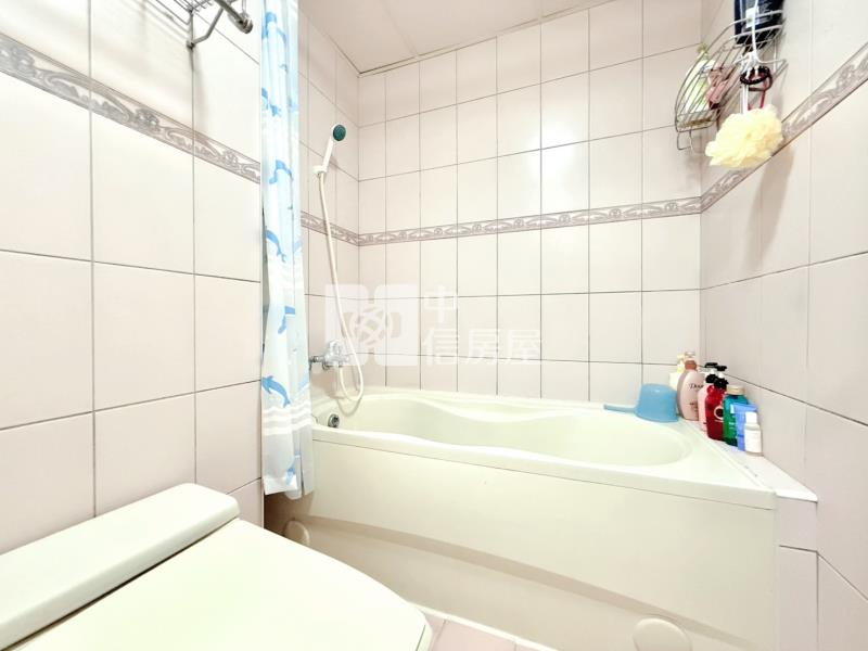 【皇城帝寶】水湳經貿｜文心捷運｜文華高中｜大四房平車房屋室內格局與周邊環境