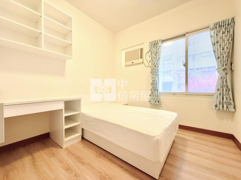 【皇城帝寶】水湳經貿｜文心捷運｜文華高中｜大四房平車房屋室內格局與周邊環境