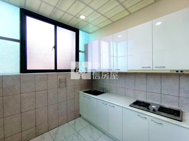 我愛龍邦超大露臺三房平車好宅房屋室內格局與周邊環境