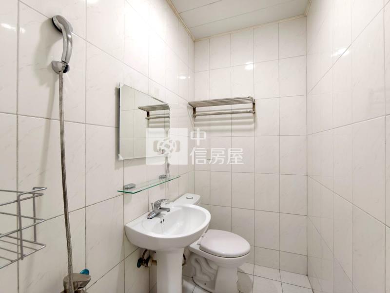 我愛龍邦超大露臺三房平車好宅房屋室內格局與周邊環境