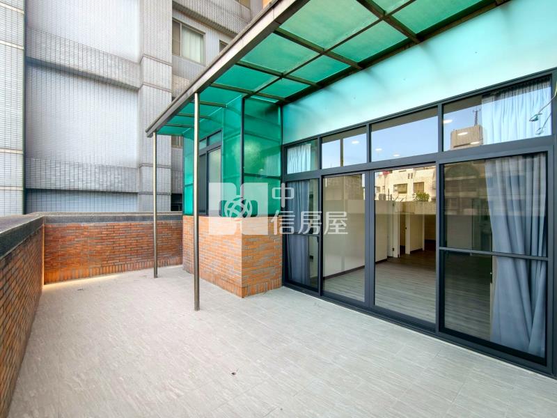 我愛龍邦超大露臺三房平車好宅房屋室內格局與周邊環境