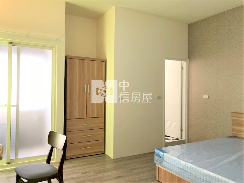 一中金雞母-雙併大面寬店面-電梯30間陽台套房-年淨收650萬-投報超漂亮房屋室內格局與周邊環境