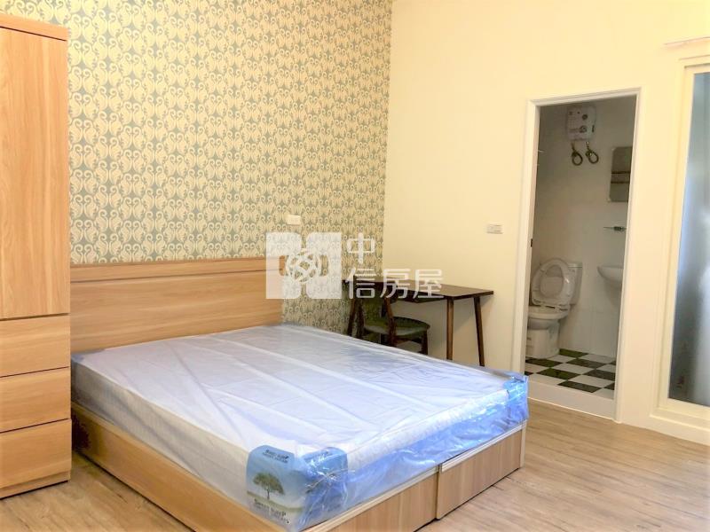 一中金雞母-雙併大面寬店面-電梯30間陽台套房-年淨收650萬-投報超漂亮房屋室內格局與周邊環境