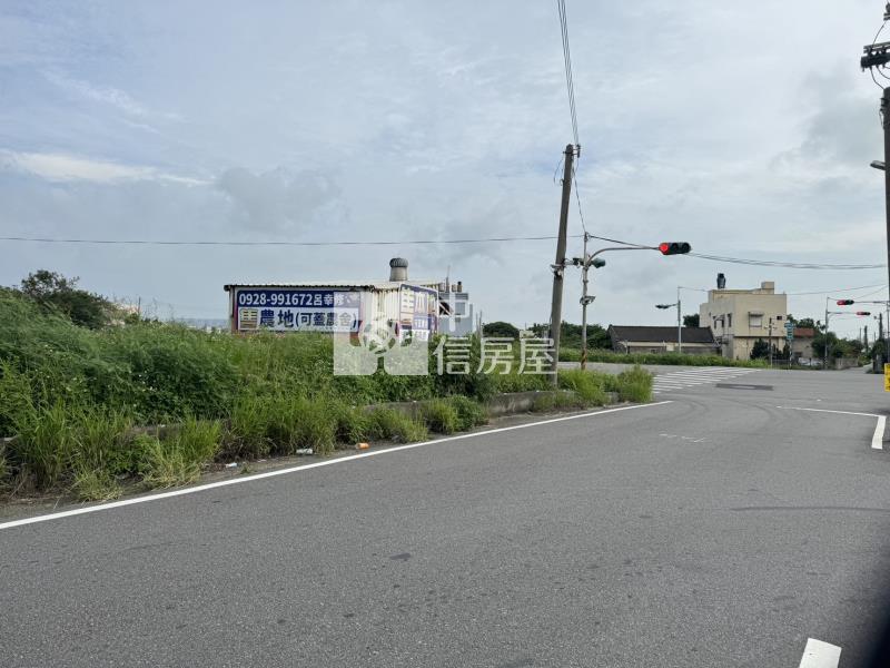 台1線旁好地點！｜848坪角地｜雙面臨18米路｜可農舍｜有資材室房屋室內格局與周邊環境