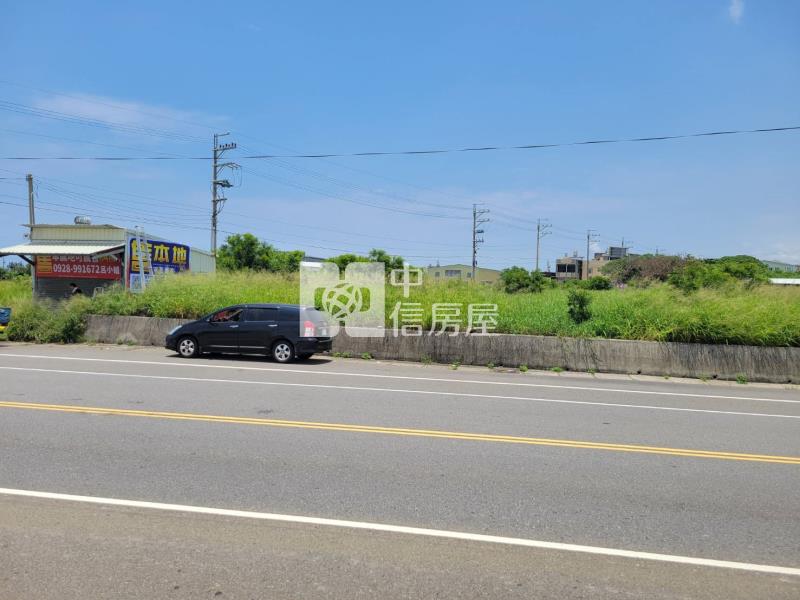 台1線旁好地點！｜848坪角地｜雙面臨18米路｜可農舍｜有資材室房屋室內格局與周邊環境