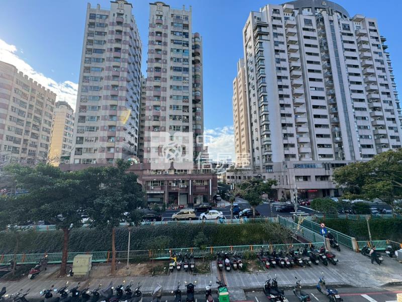 獨家！畢卡索梅川陽明精裝大一房一廳房屋室內格局與周邊環境