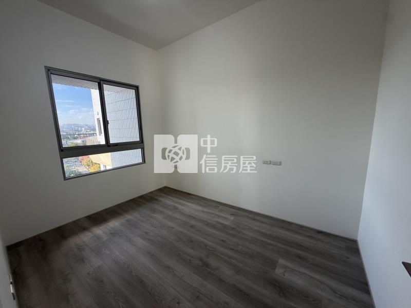 精銳SkyoneC棟大3房雙平車房屋室內格局與周邊環境