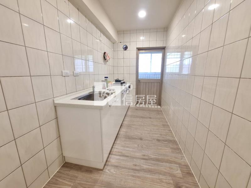 大雅美三房有車位近中科房屋室內格局與周邊環境