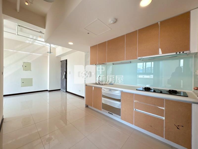 獨家!佳福柏斯市全新高樓層視野兩房+車位房屋室內格局與周邊環境