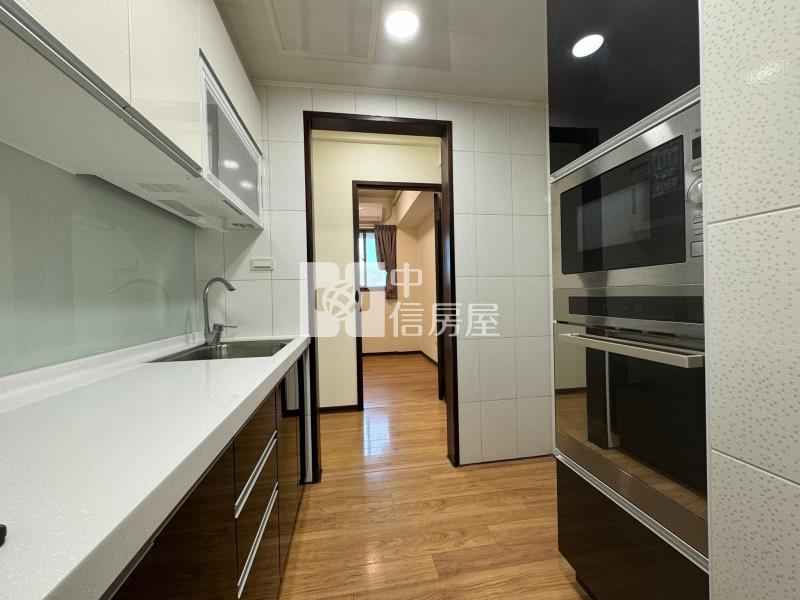 幸福森林|溫馨三房附平車房屋室內格局與周邊環境