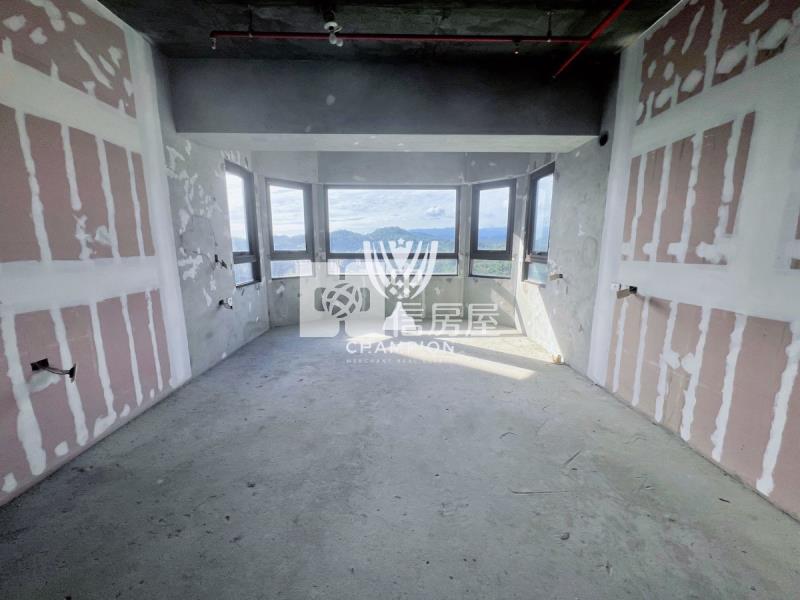 城上城凌雲大戶+連號雙平車房屋室內格局與周邊環境