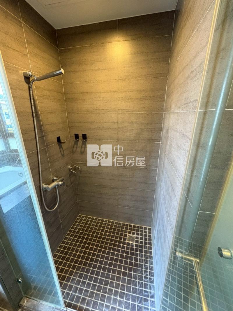 國圖館久樘小豪宅1+1房機上車位房屋室內格局與周邊環境