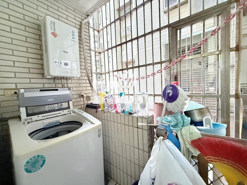 【冠軍】喜市直達明亮三房房屋室內格局與周邊環境