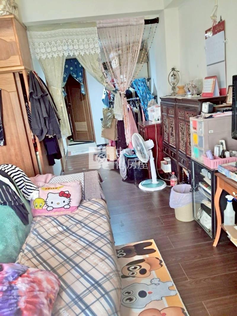 山仔頂重劃區內前院別墅房屋室內格局與周邊環境