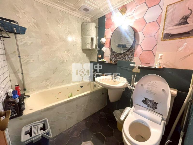 五期大業學區大四房平車視野戶房屋室內格局與周邊環境