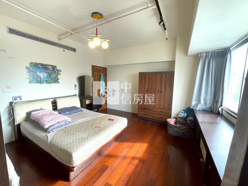 五期大業學區大四房平車視野戶房屋室內格局與周邊環境