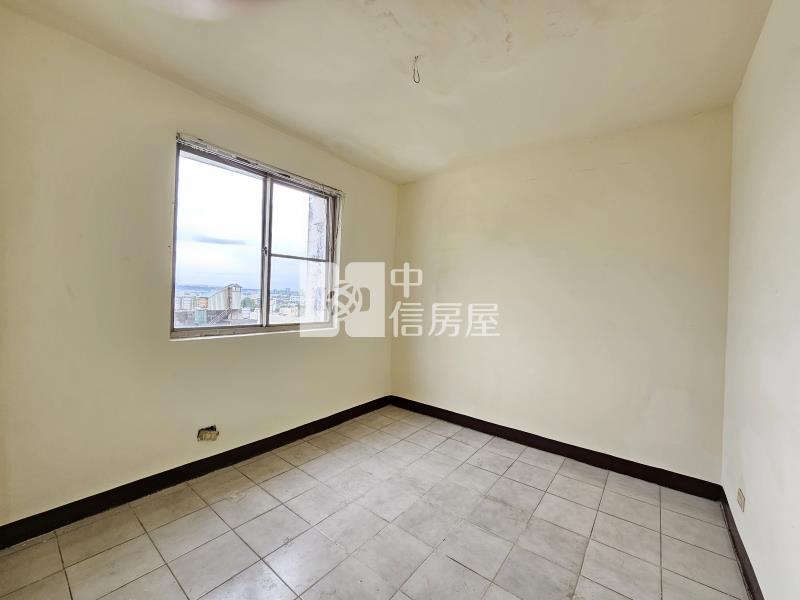 桃園平鎮翠亨綠園5樓公寓房屋室內格局與周邊環境