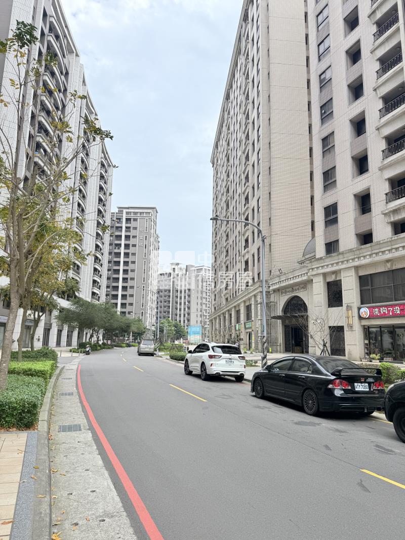 楊梅鴻築新巴黎兩房車房屋室內格局與周邊環境