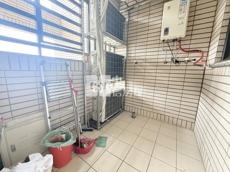 楊梅鴻築新巴黎兩房車房屋室內格局與周邊環境
