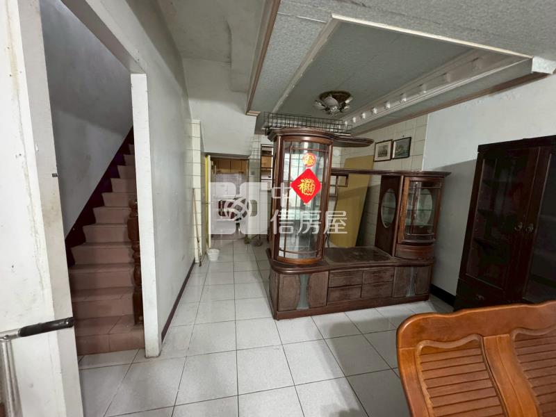 楊梅低總價田園透天房屋室內格局與周邊環境