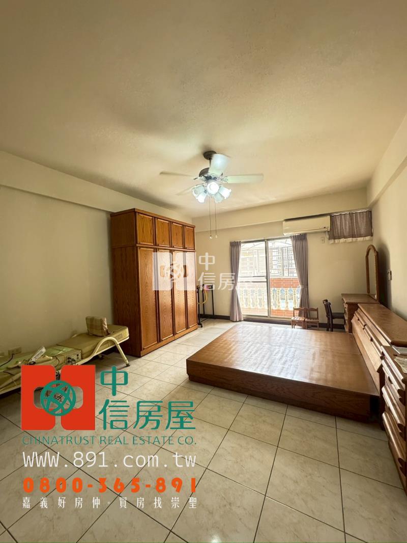 垂楊國小旁車庫美別墅房屋室內格局與周邊環境