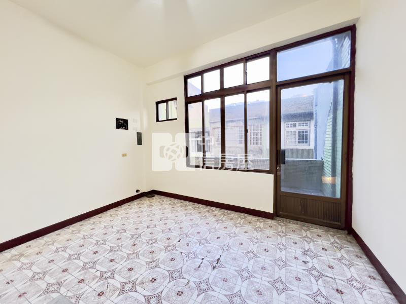 大園正市區住店房屋室內格局與周邊環境