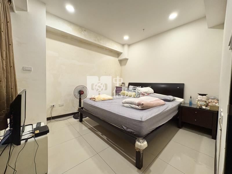 閱美館景觀2房車房屋室內格局與周邊環境