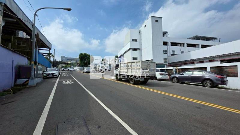 【奔馳】南崗工業區優質廠房房屋室內格局與周邊環境